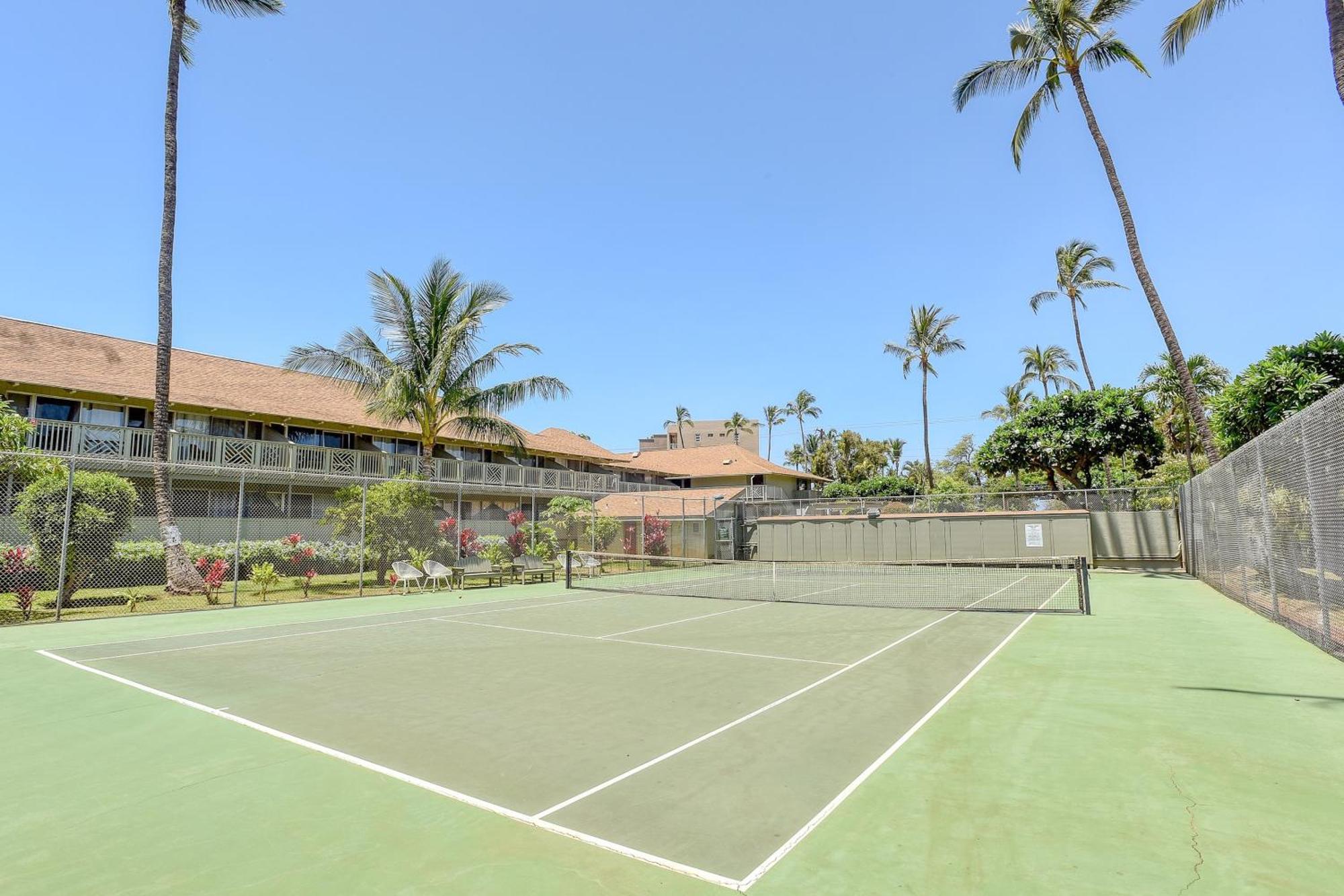 Kihei Bay Surf 140 Hotel Bagian luar foto